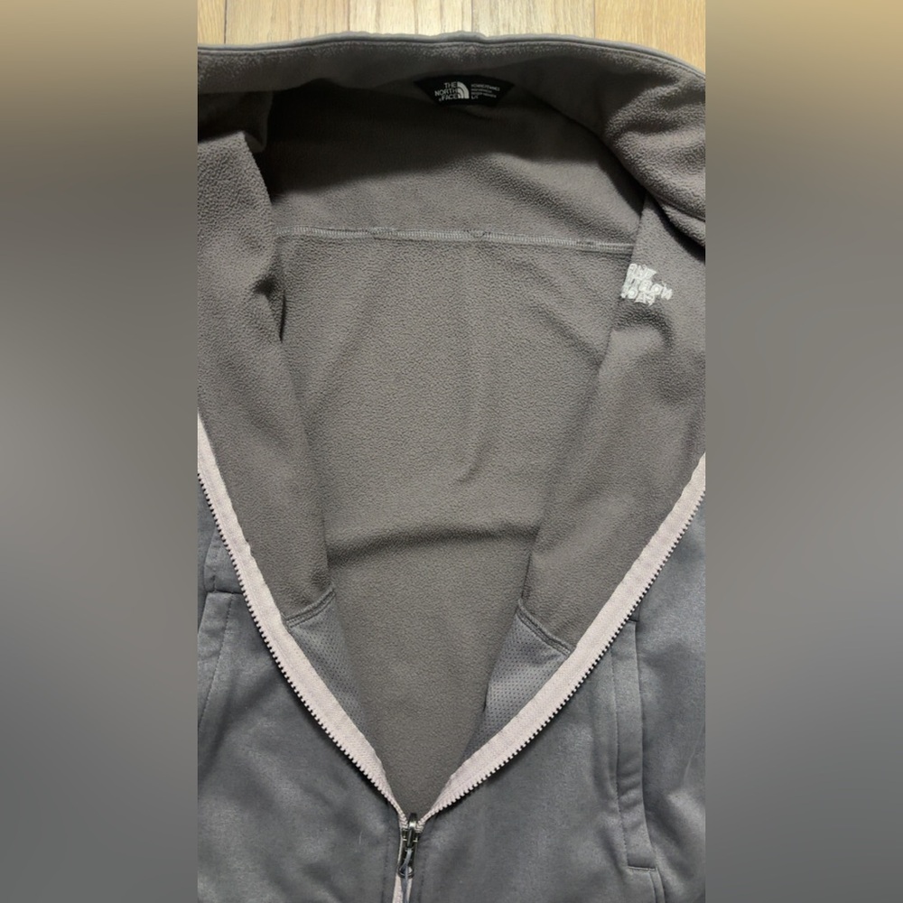 The North Face Charcoal Gray Fleece Jacket - Picture 4 of 5